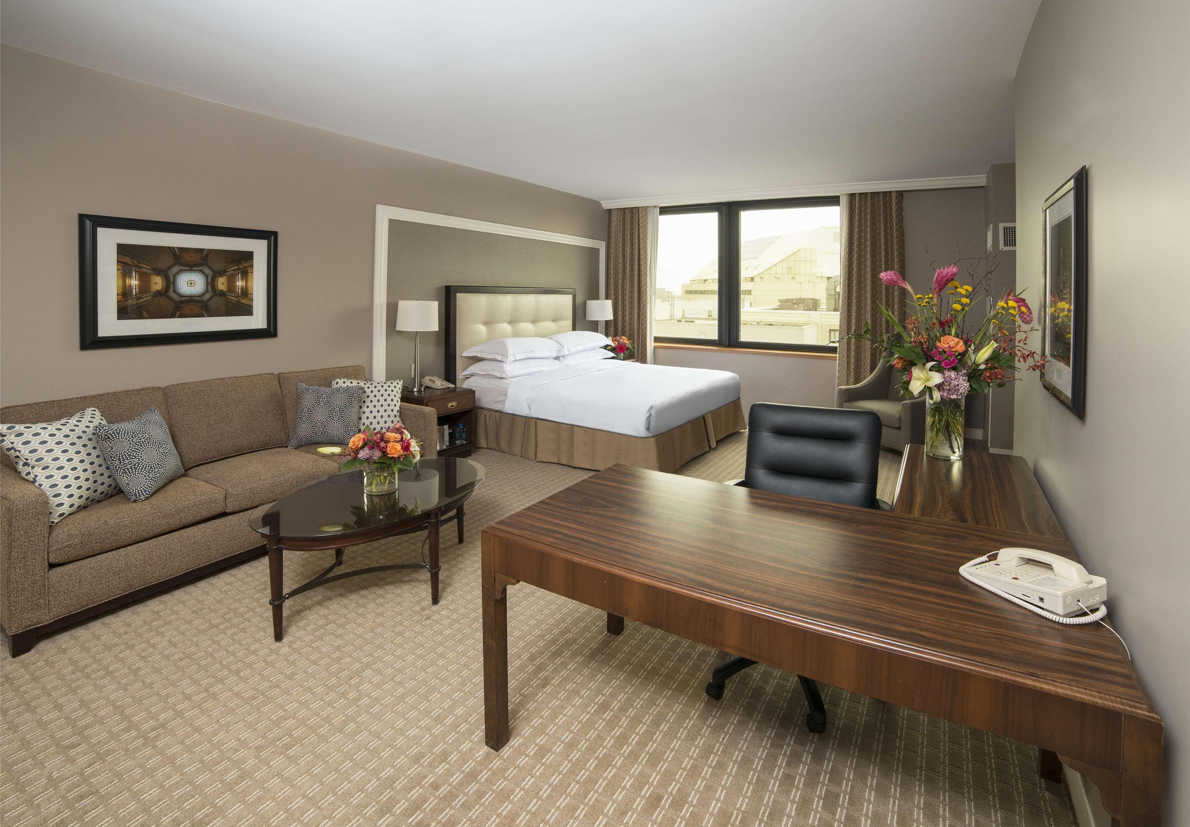 Hilton Indianapolis Hotel & Suites Kültér fotó