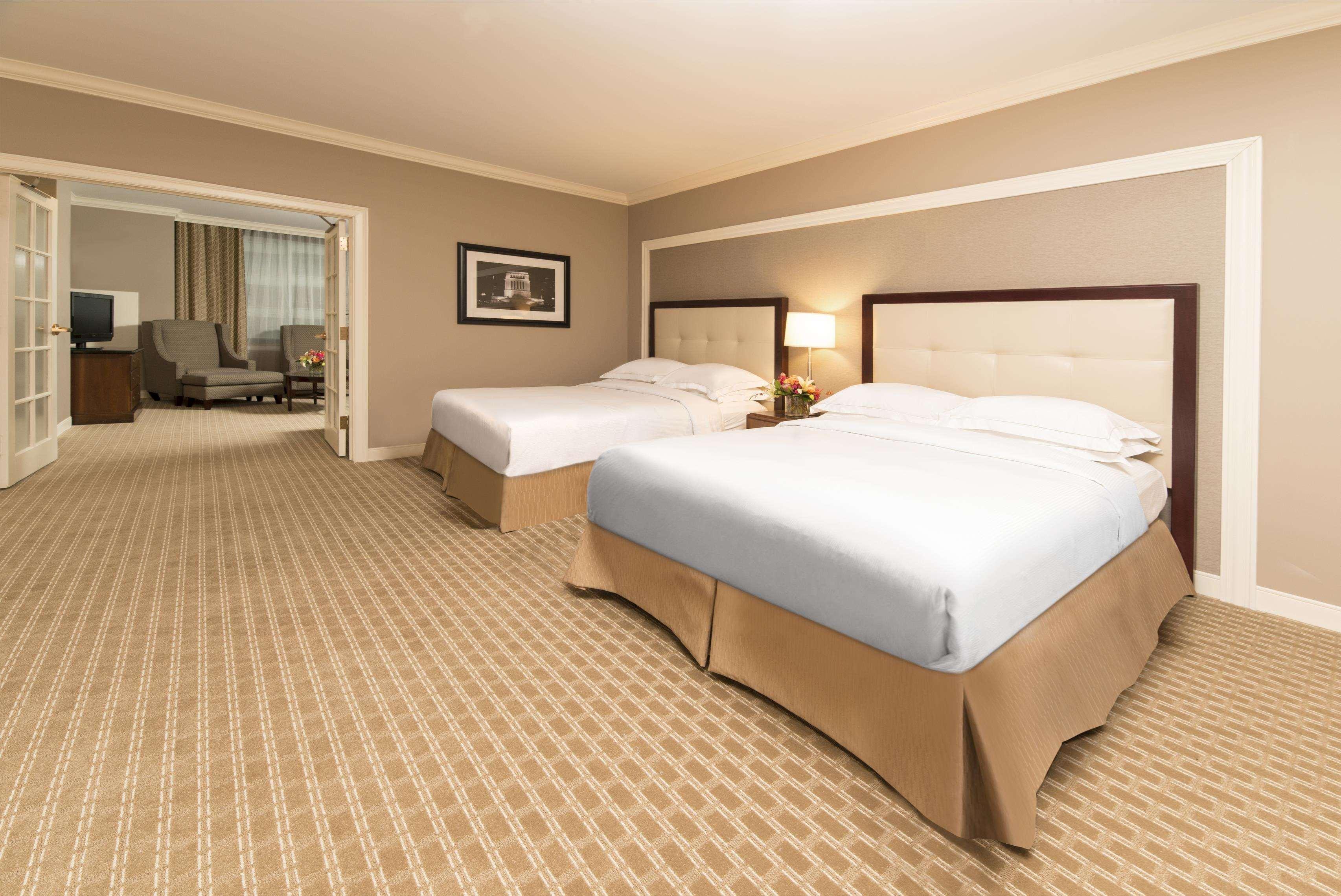 Hilton Indianapolis Hotel & Suites Kültér fotó