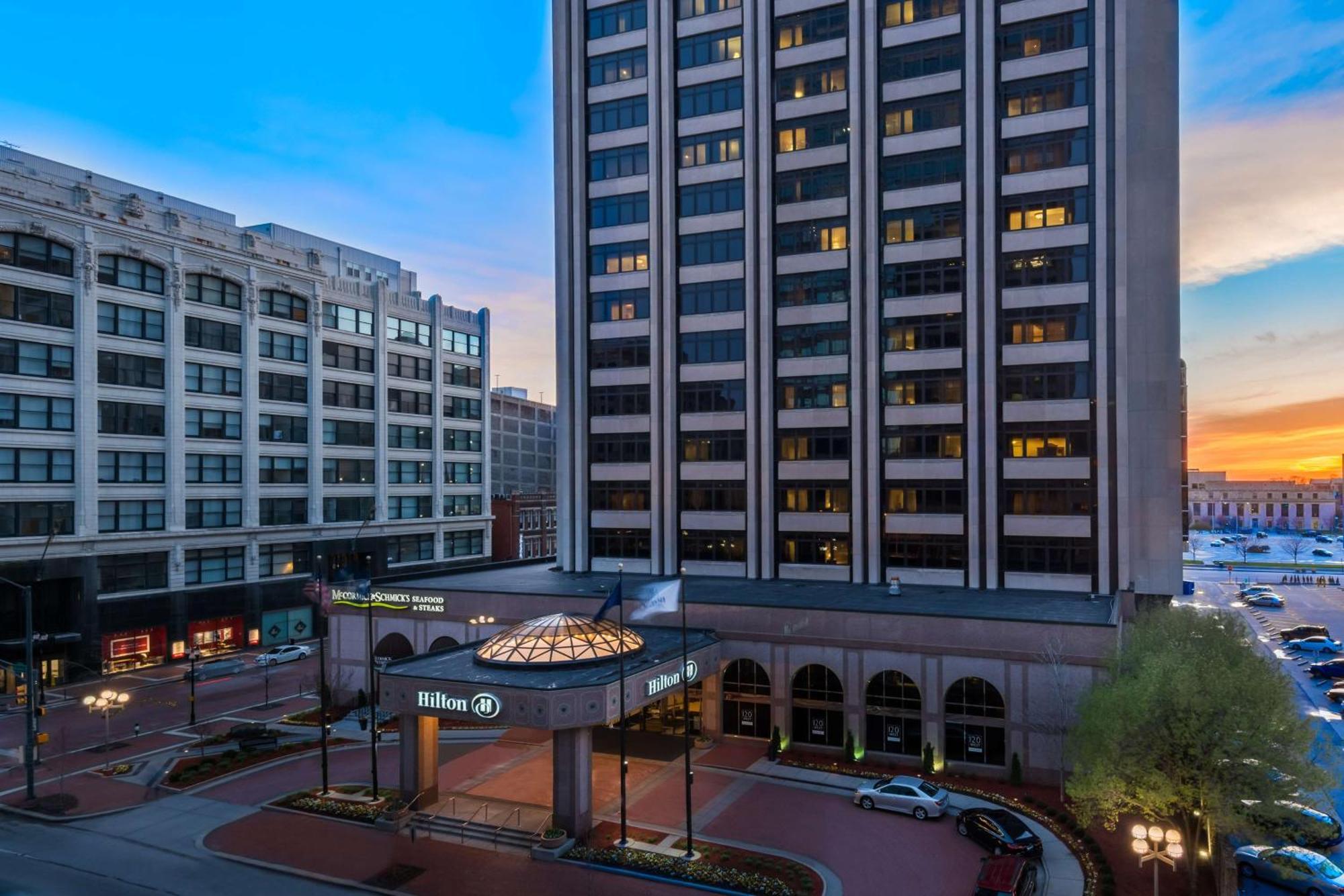 Hilton Indianapolis Hotel & Suites Kültér fotó